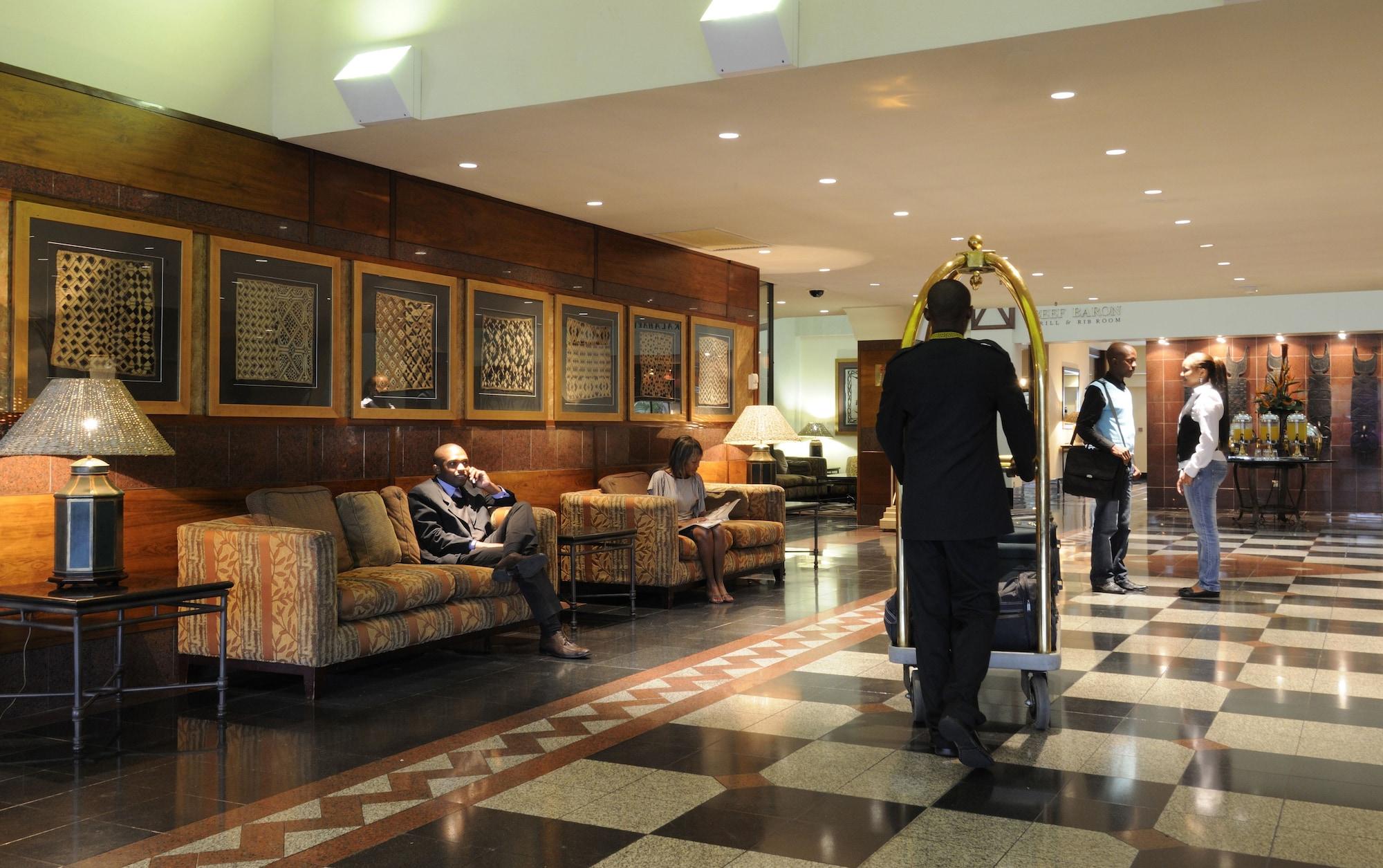 מלון Peermont Walmont At The Grand Palm, גאבורון מראה חיצוני תמונה