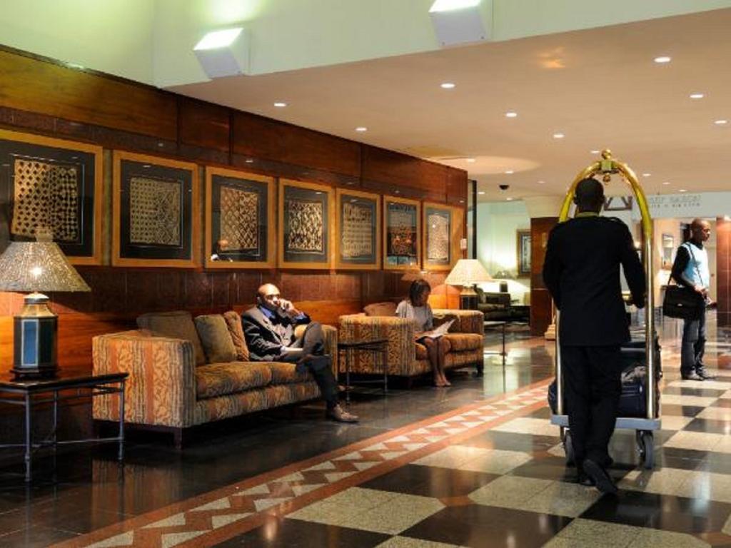 מלון Peermont Walmont At The Grand Palm, גאבורון מראה חיצוני תמונה